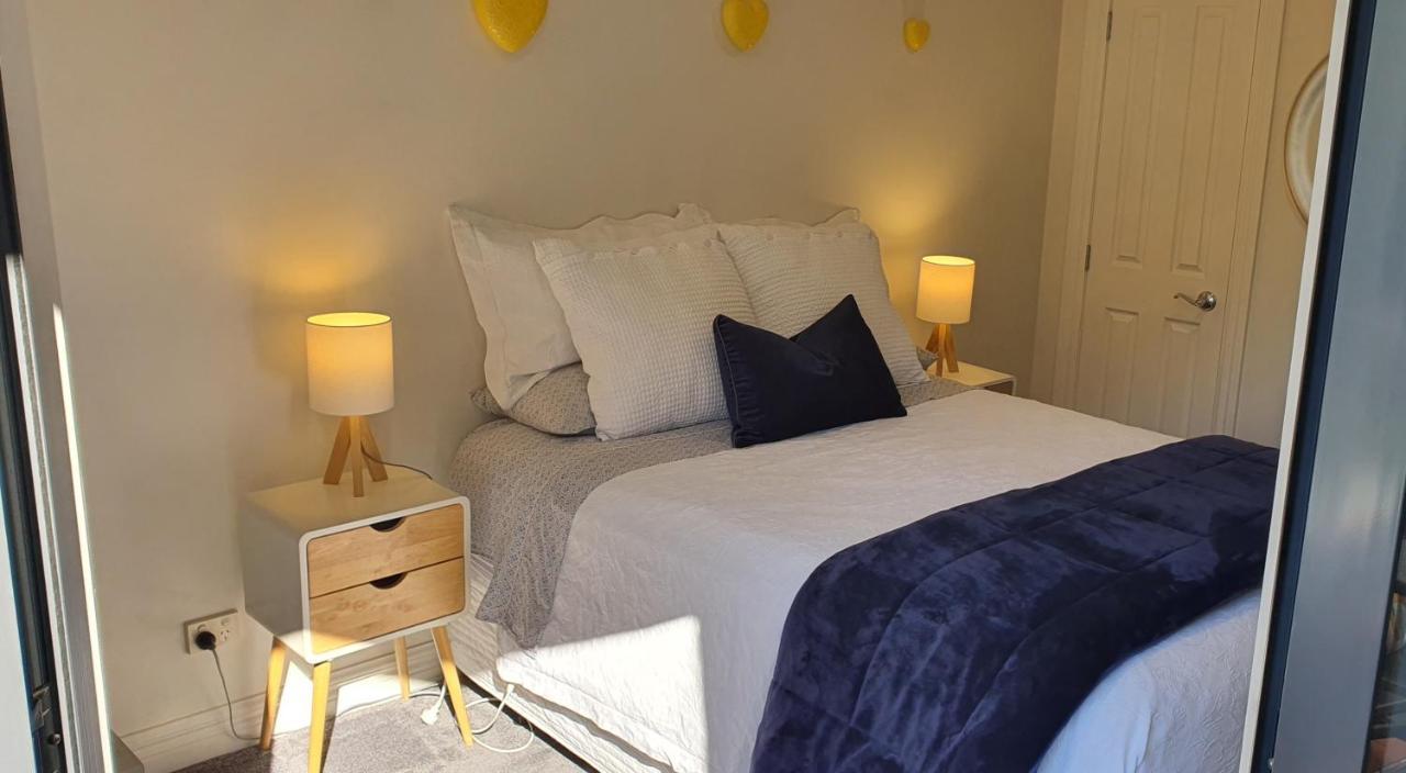 Takapuna Beach Accommodation โอ๊คแลนด์ ภายนอก รูปภาพ